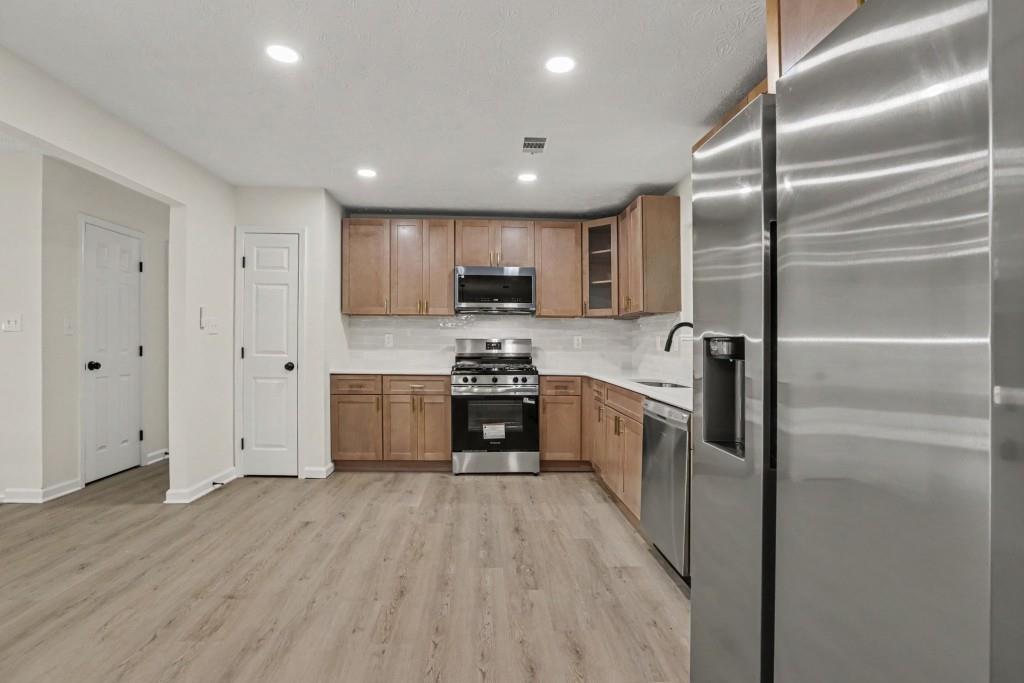 5055 S Woodbridge Trail Property Photo 11