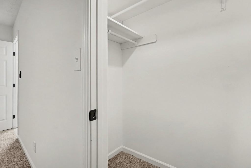 5055 S Woodbridge Trail Property Photo 16