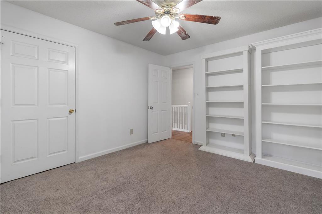 296 Abbington Way Property Photo 32