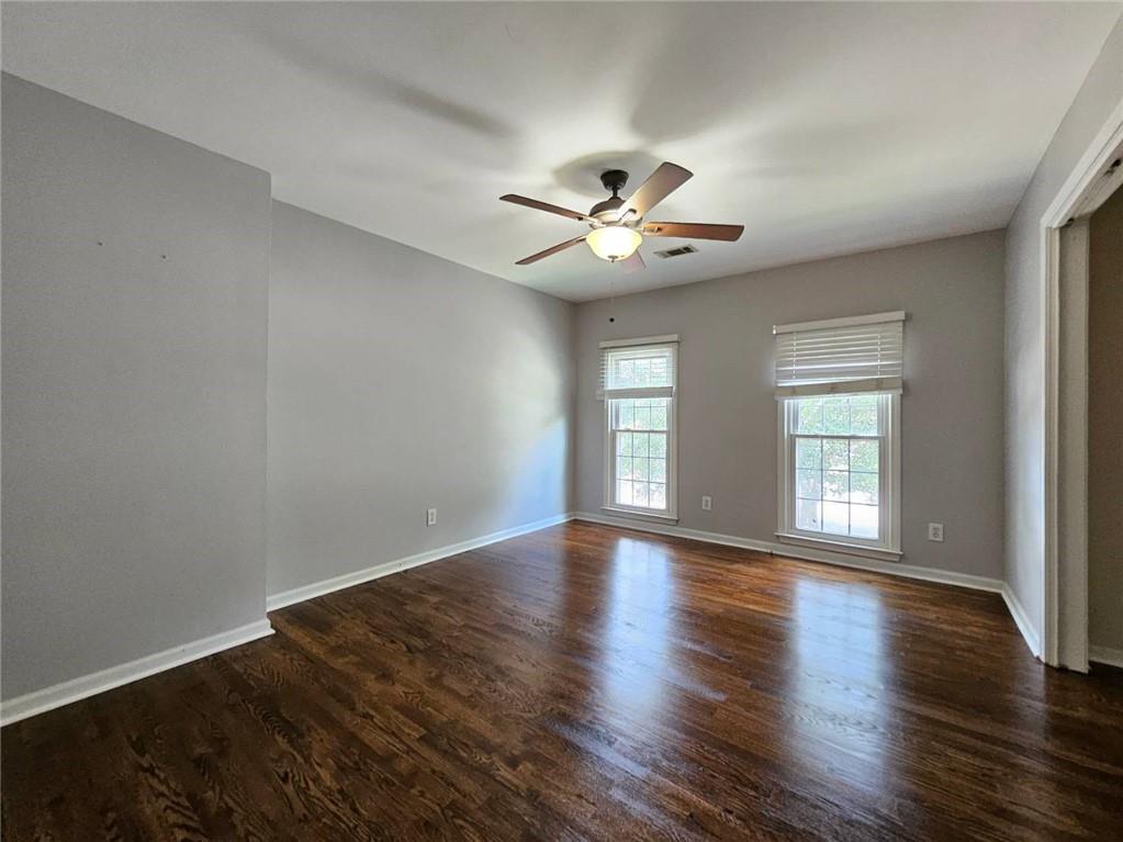 450 Eastbourne Way Property Photo 17