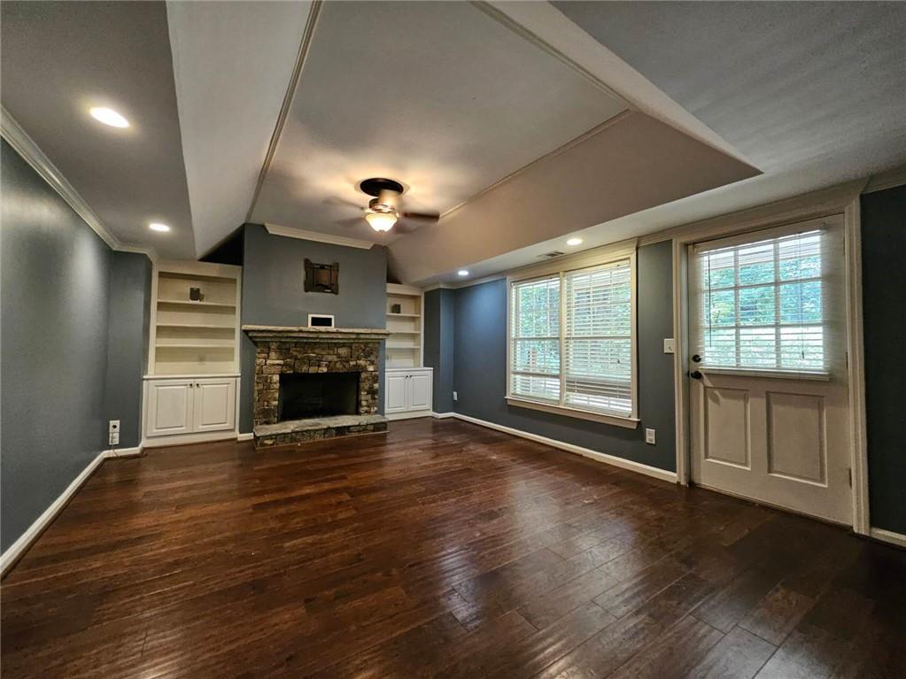 450 Eastbourne Way Property Photo 21