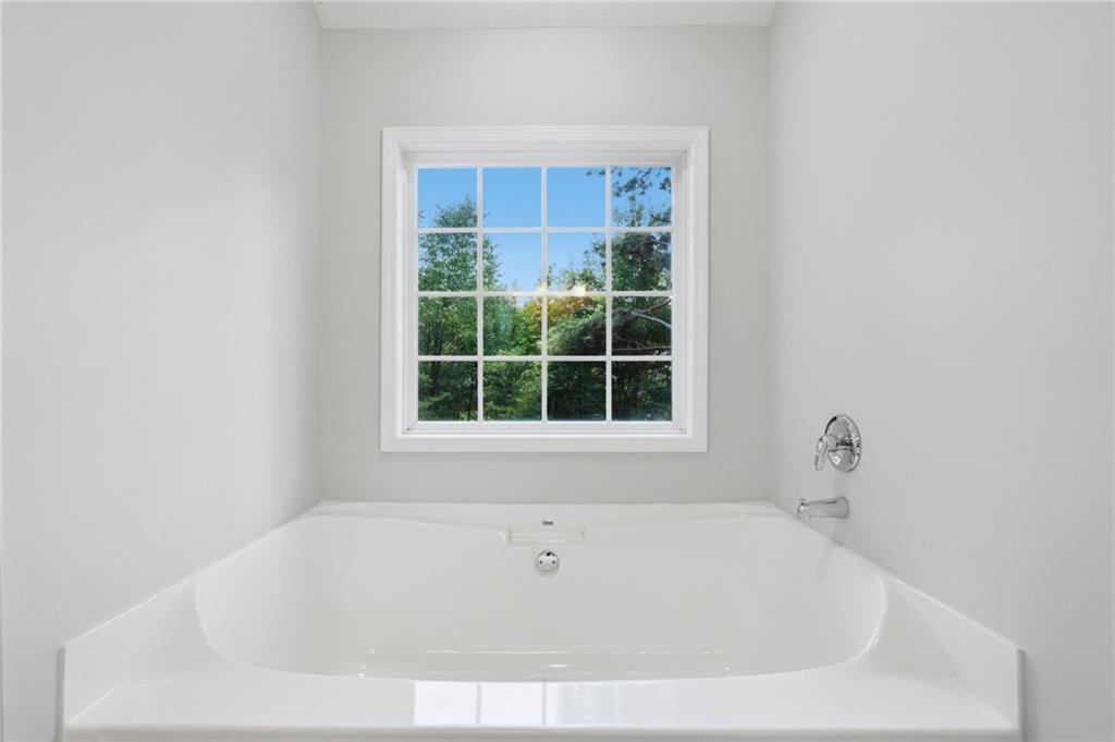 26 Marthas Place Nw Property Photo 24