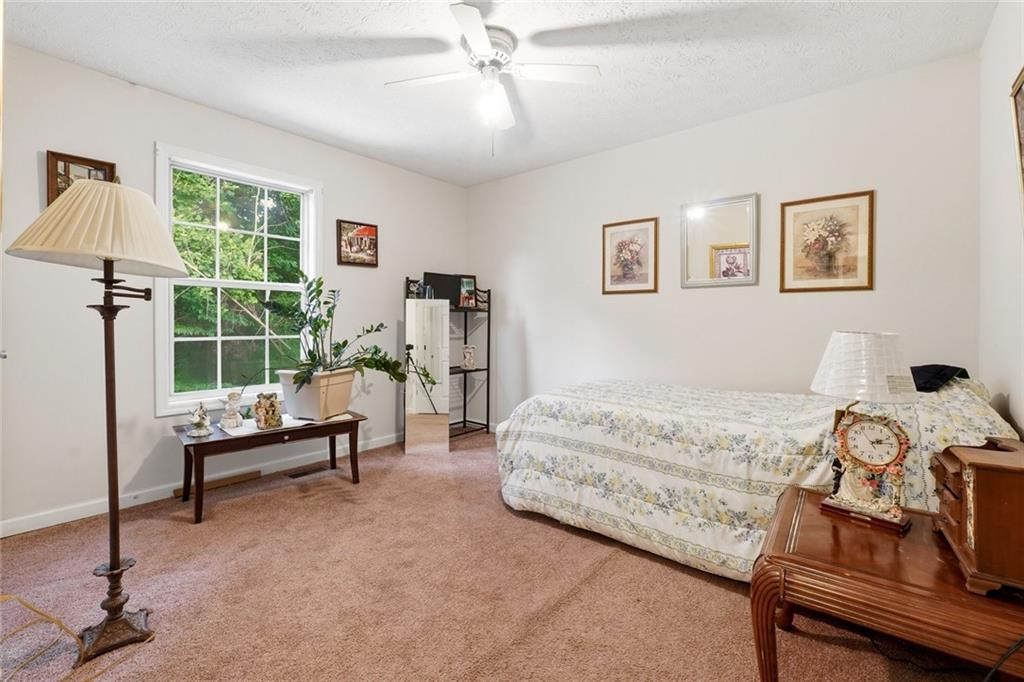 105 Twin Pines Court Property Photo 18