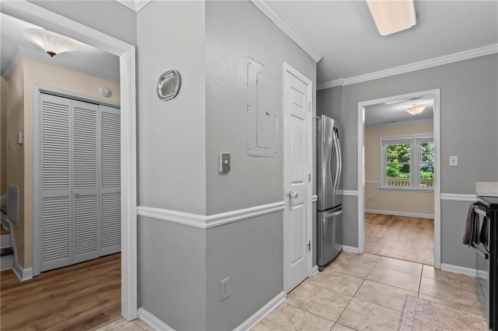 573 Salem Woods Drive Se Property Photo 7