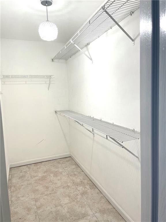 3000 Commonwealth Circle Property Photo 13