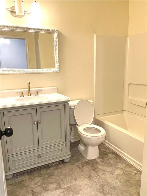 3000 Commonwealth Circle Property Photo 14