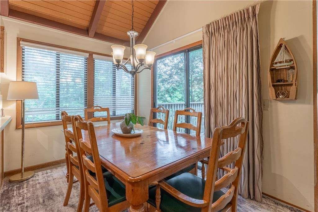 135 Wolfscratch Drive Property Photo 2