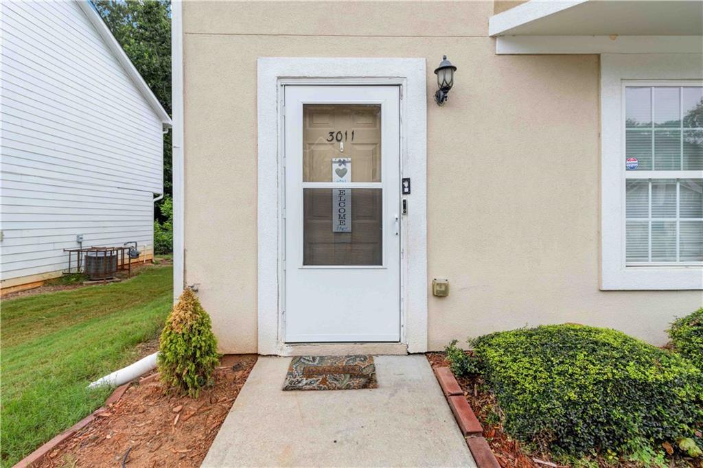 3011 Fields Drive Property Photo 2