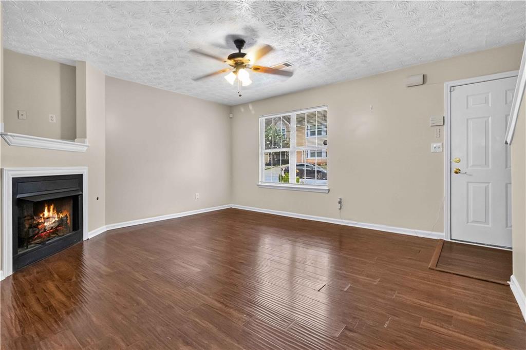 3011 Fields Drive Property Photo 3