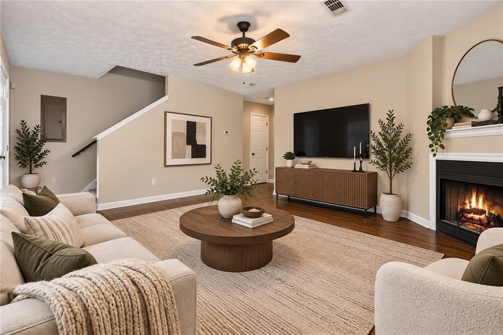 3011 Fields Drive Property Photo 3