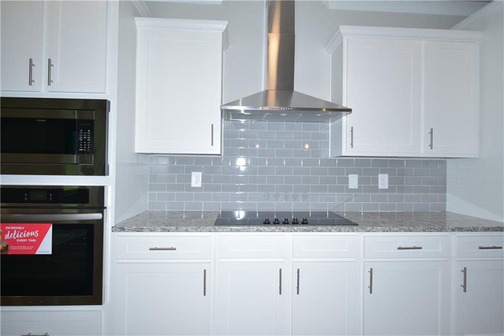 415 Brown Dove Ln Property Photo 10