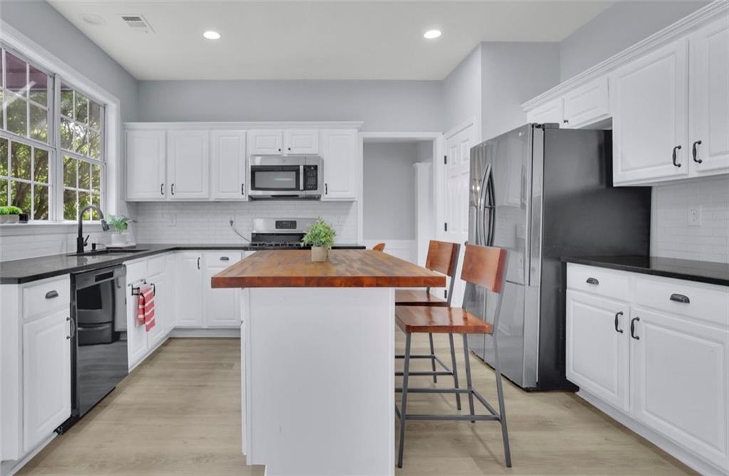 552 Glen Level Circle Property Photo 14