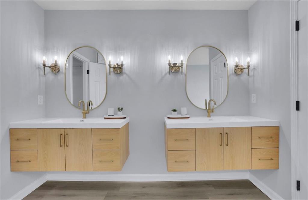 552 Glen Level Circle Property Photo 24
