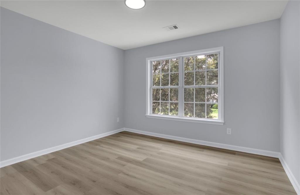 552 Glen Level Circle Property Photo 32