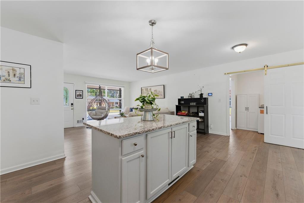 2725 Shoreland Drive Sw Property Photo 17