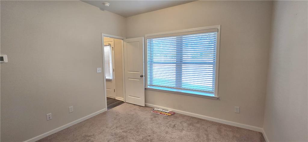 3608 Hidden Valley Circle Property Photo 2