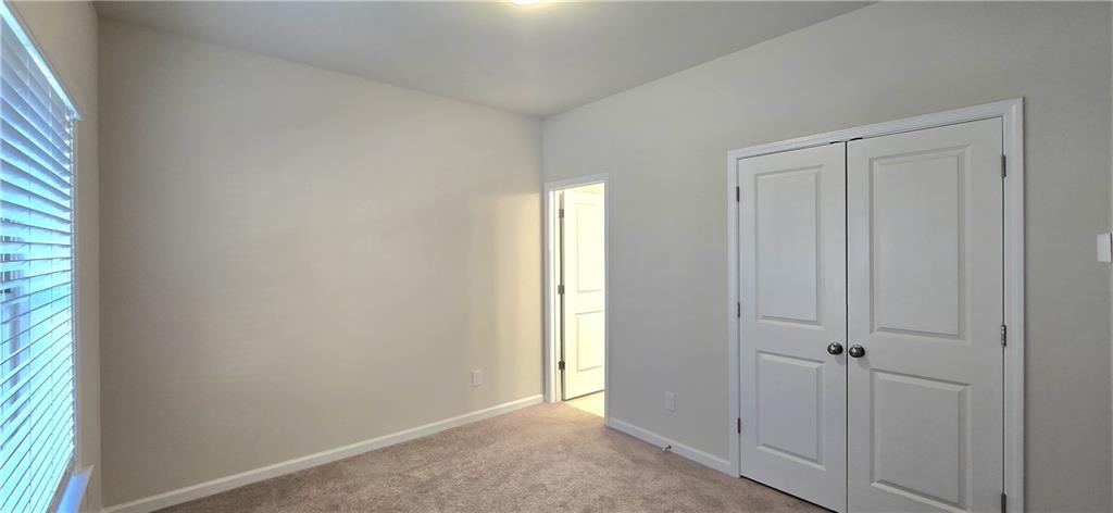 3608 Hidden Valley Circle Property Photo 3