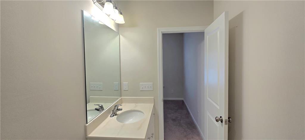 3608 Hidden Valley Circle Property Photo 7