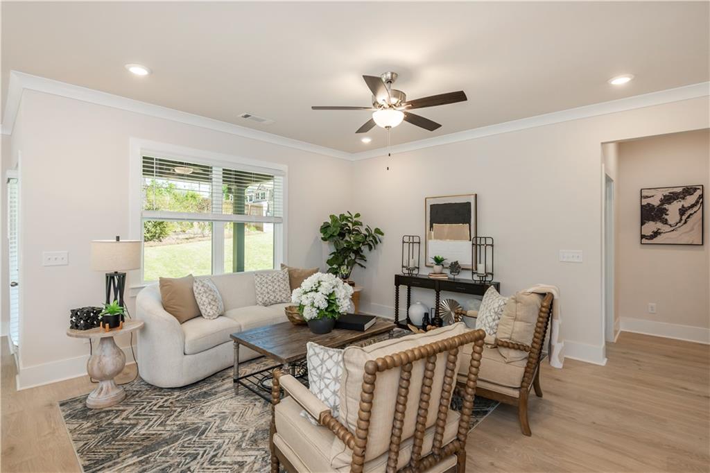 5587 Overview Drive Property Photo 10