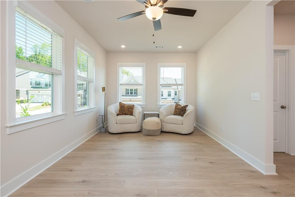 5587 Overview Drive Property Photo 32