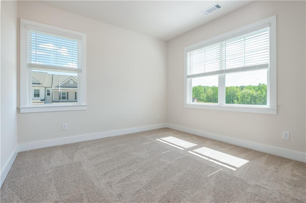 5587 Overview Drive Property Photo 38