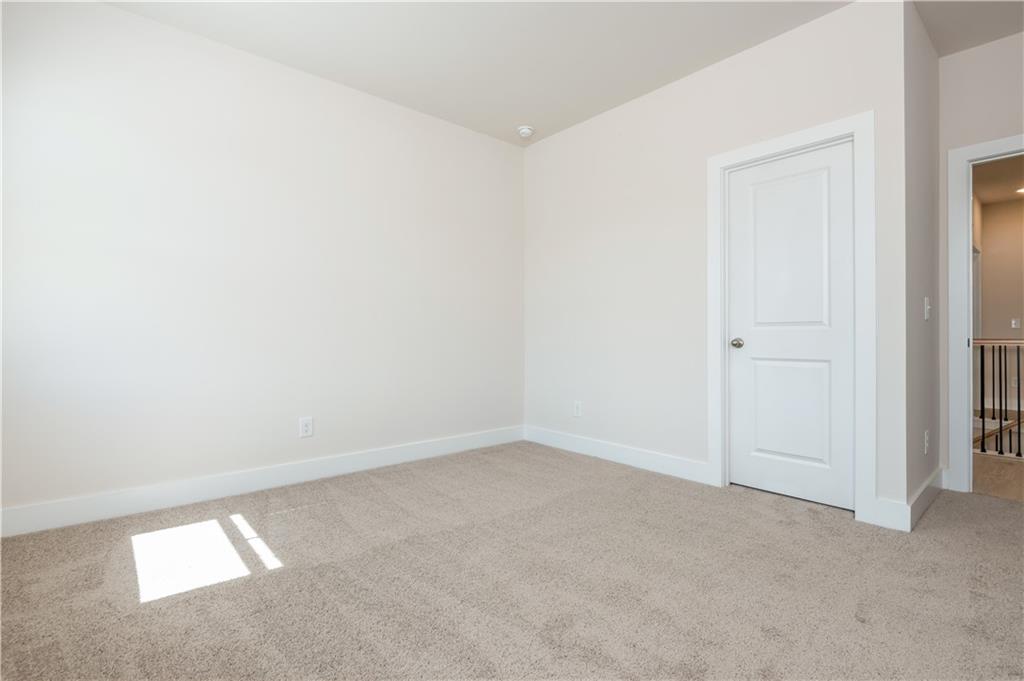 5587 Overview Drive Property Photo 41