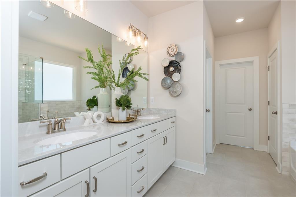 5587 Overview Drive Property Photo 48