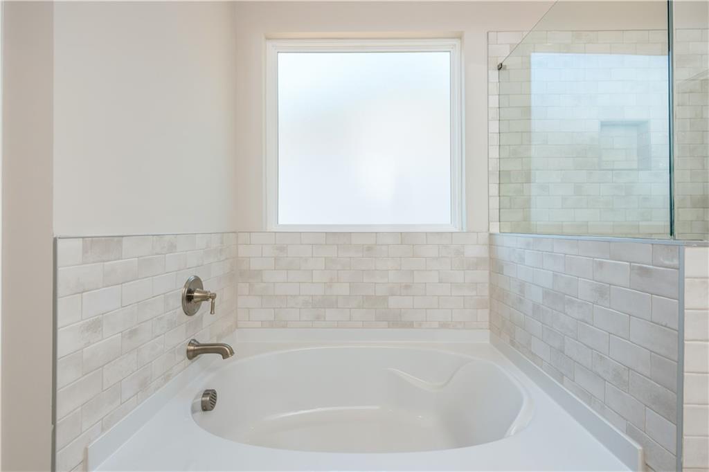 5587 Overview Drive Property Photo 49