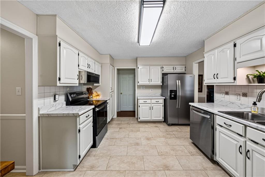 3679 Maple Forge Lane Property Photo 12