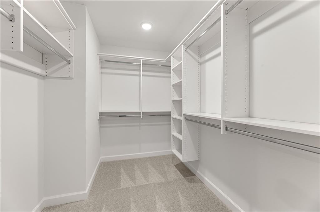 4549 Moray Drive Property Photo 8