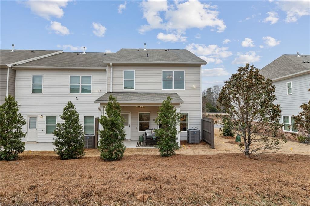 4549 Moray Drive Property Photo 11