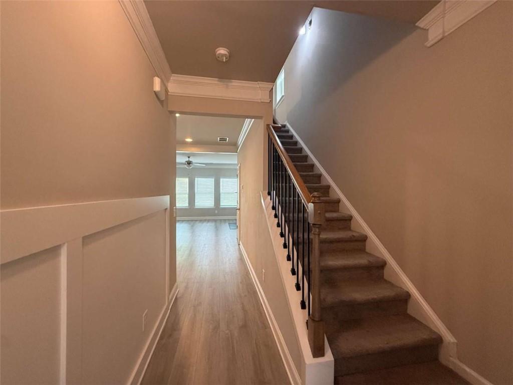 1521 Winding Ridge Trl Property Photo 3