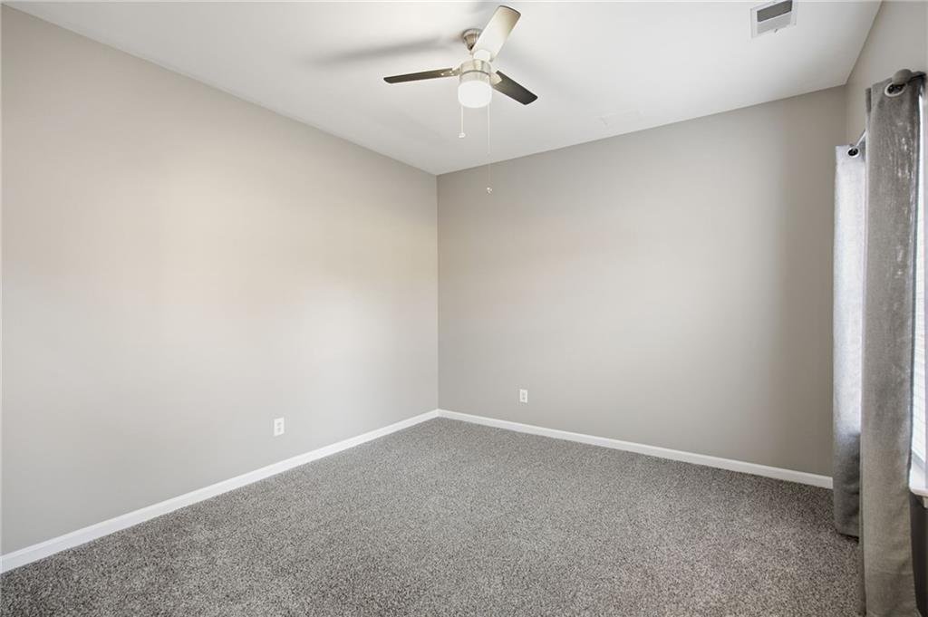 4830 Liberty Plaza Property Photo 7