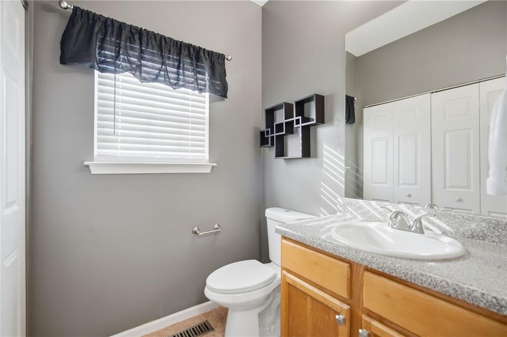 4830 Liberty Plaza Property Photo 8