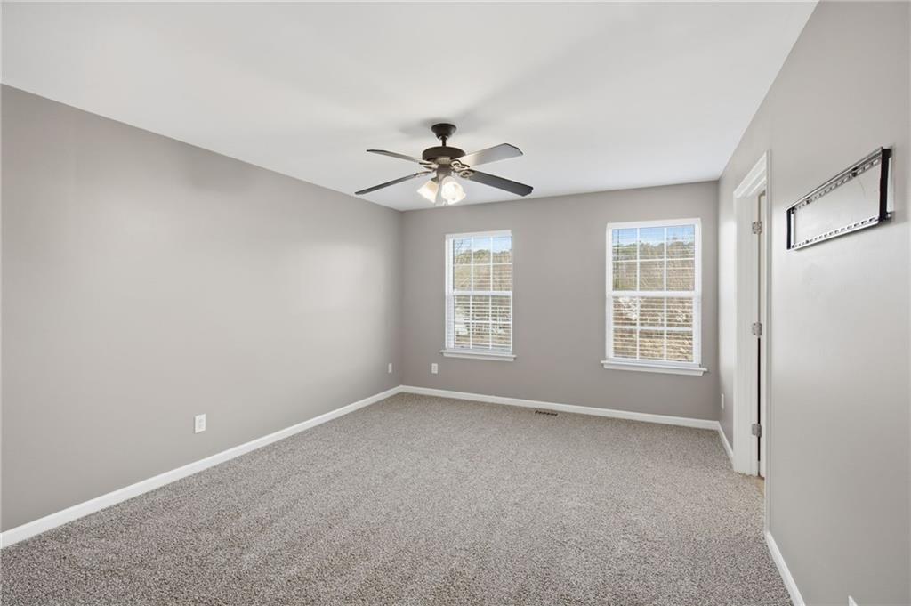 4830 Liberty Plaza Property Photo 12
