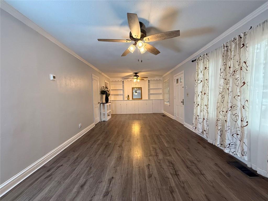 5132 Warner Street Property Photo 4