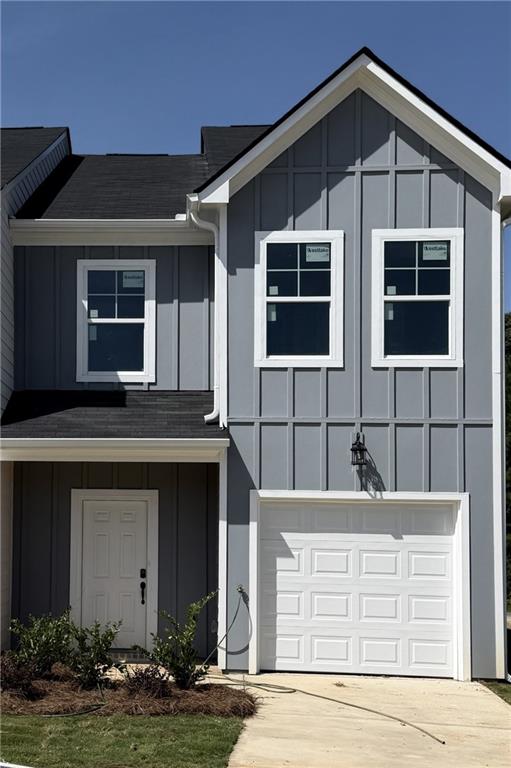 329 Rolling Green Road Property Photo 1