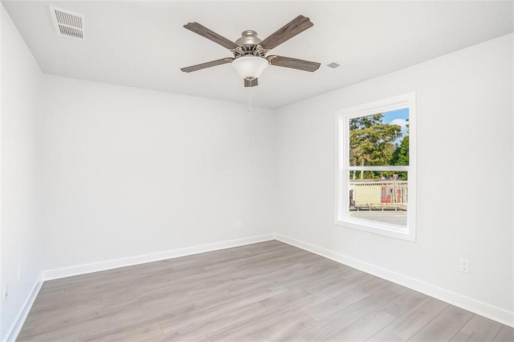 360 Dempsey Drive Property Photo 7