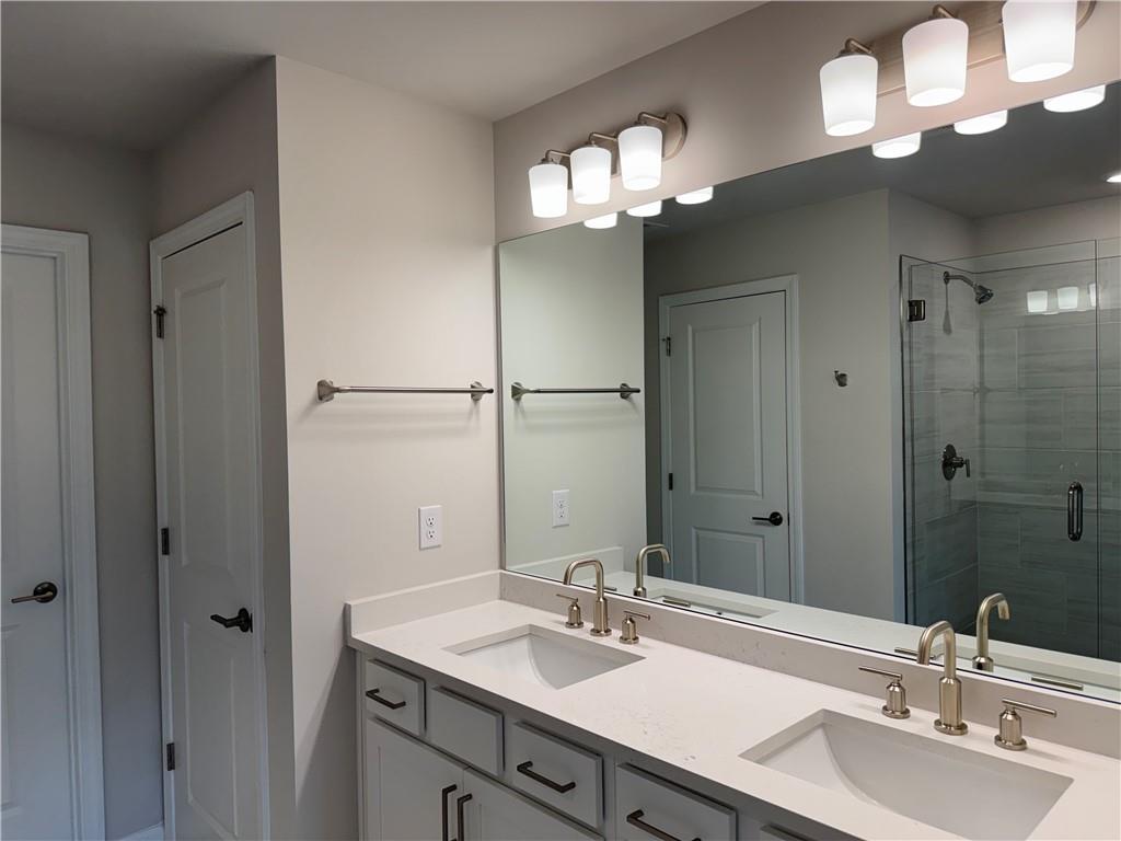 3706 Davis Circle Property Photo 10