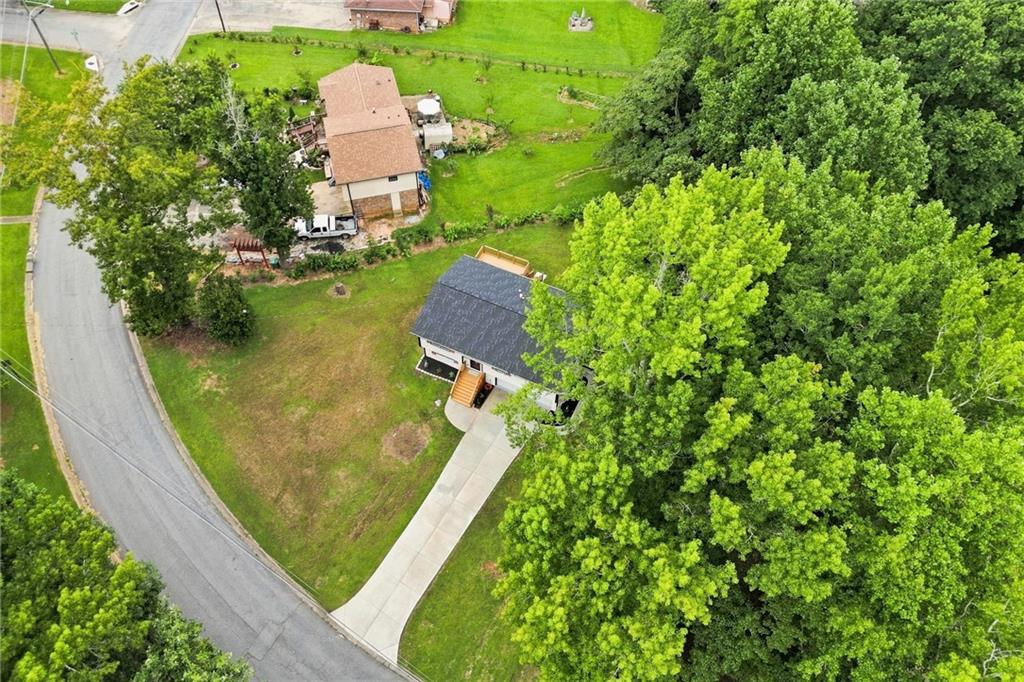 5827 Christopher Lane Property Photo 3