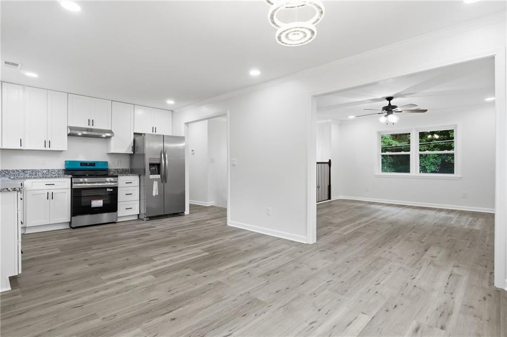5827 Christopher Lane Property Photo 15