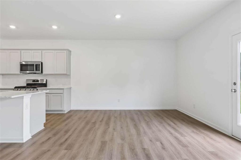 7328 Tenton Crossing Property Photo 6