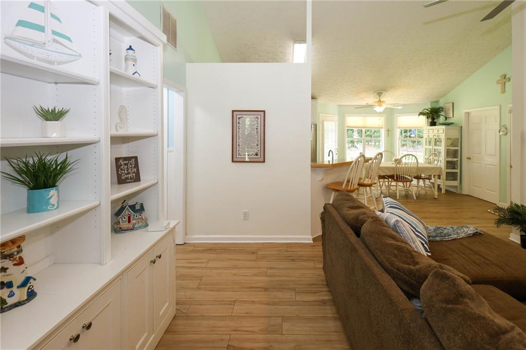 531 Cedar Ridge Road Property Photo 4