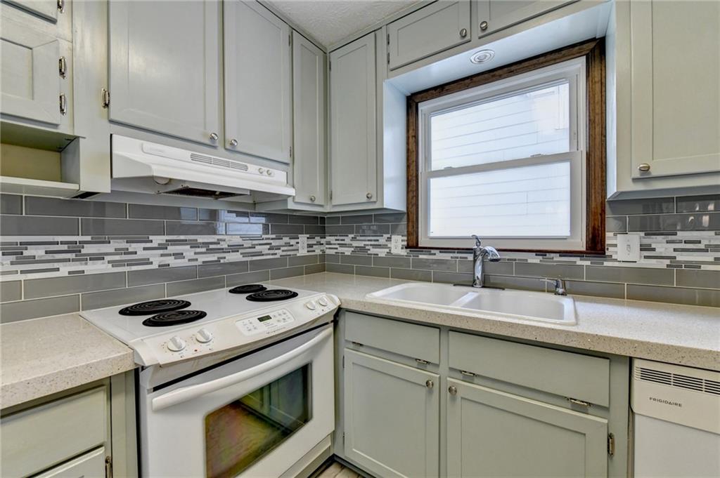 4410 Meadow Trail Property Photo 24