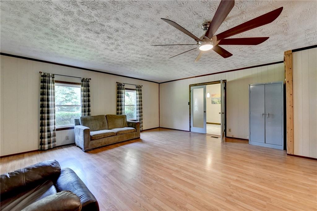 4410 Meadow Trail Property Photo 32