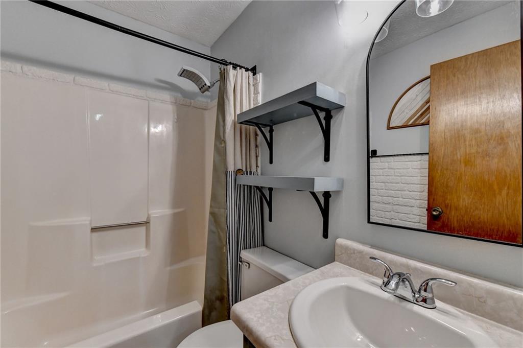 4410 Meadow Trail Property Photo 38