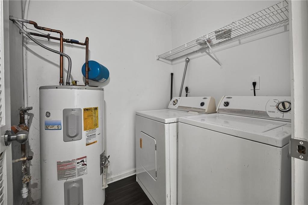 7185 Nunn Woods Way Property Photo 15