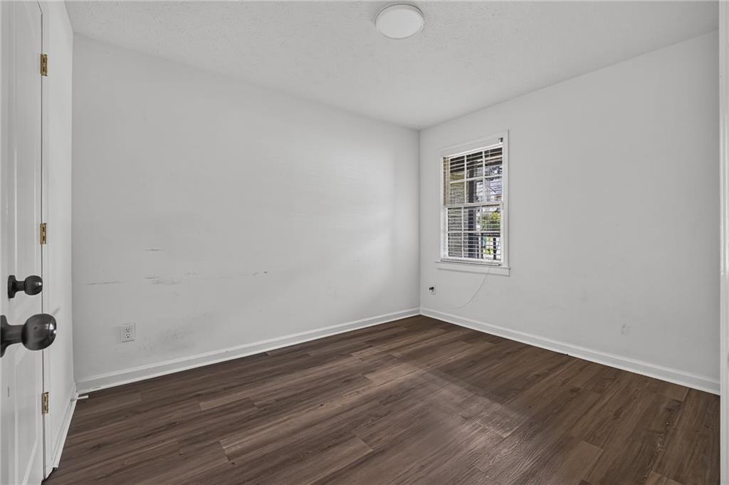 7185 Nunn Woods Way Property Photo 24