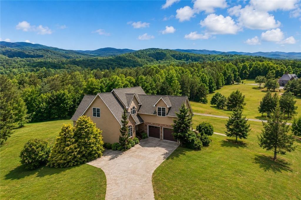 100 Pond Overlook Lane Property Photo 1