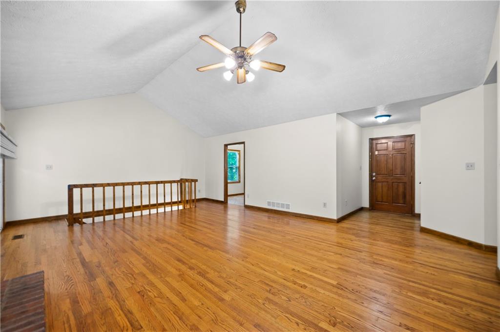 5405 Iris Drive Sw Property Photo 3